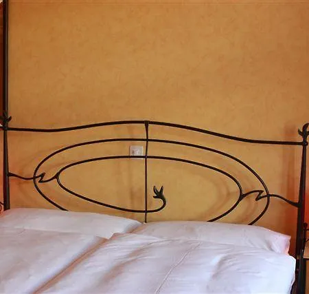 Engiadina Hotel 3*